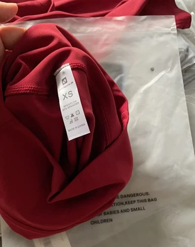 custom yoga leggings with custom label