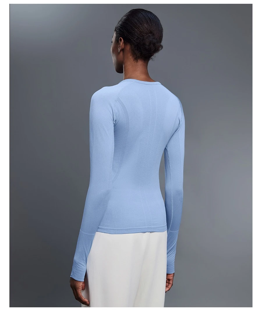 Slim fit seamless activewear top with breathable stretch fabric-washed blue