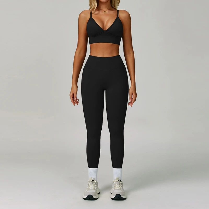 Women's seamless yoga set with sports bra, high waist leggings