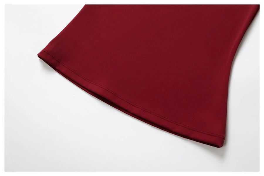 Women’s quick-dry yoga short sleeve tee in brushed nylon-spandex, slim-fit activewear top with classic crew neck and extended hem-actual close up