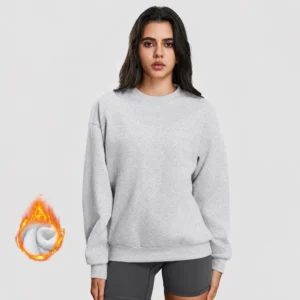 Women's oversized fleece crewneck sweatshirt for winter casual wear