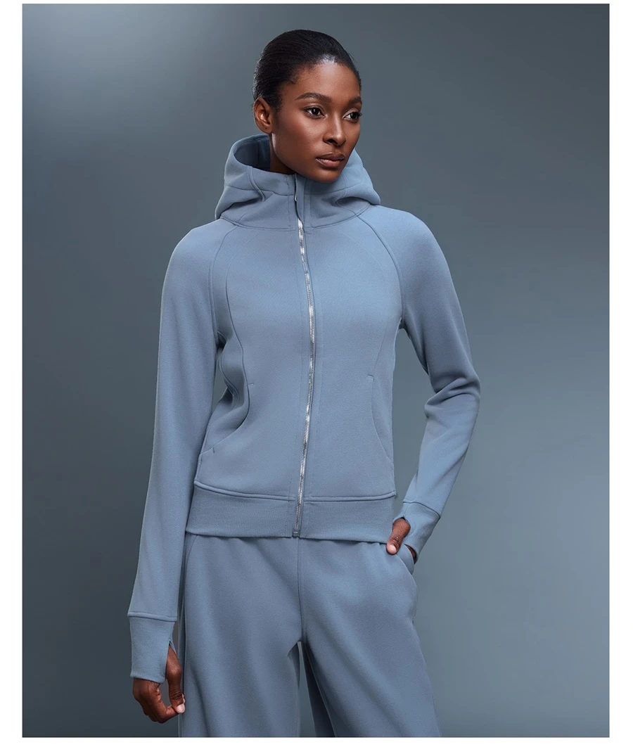 Slim fit women's winter activewear jacket with detachable zipper pull