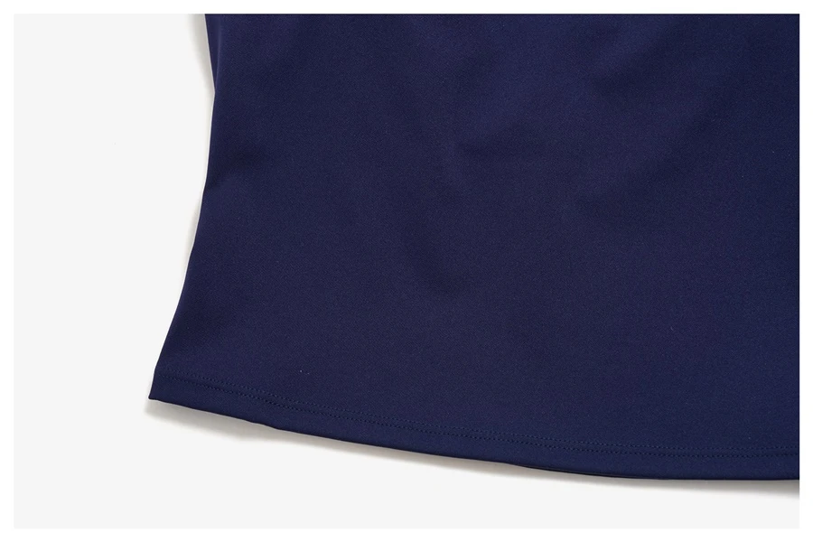 Women's padded yoga tank top with removable cups and four-way stretch fabric